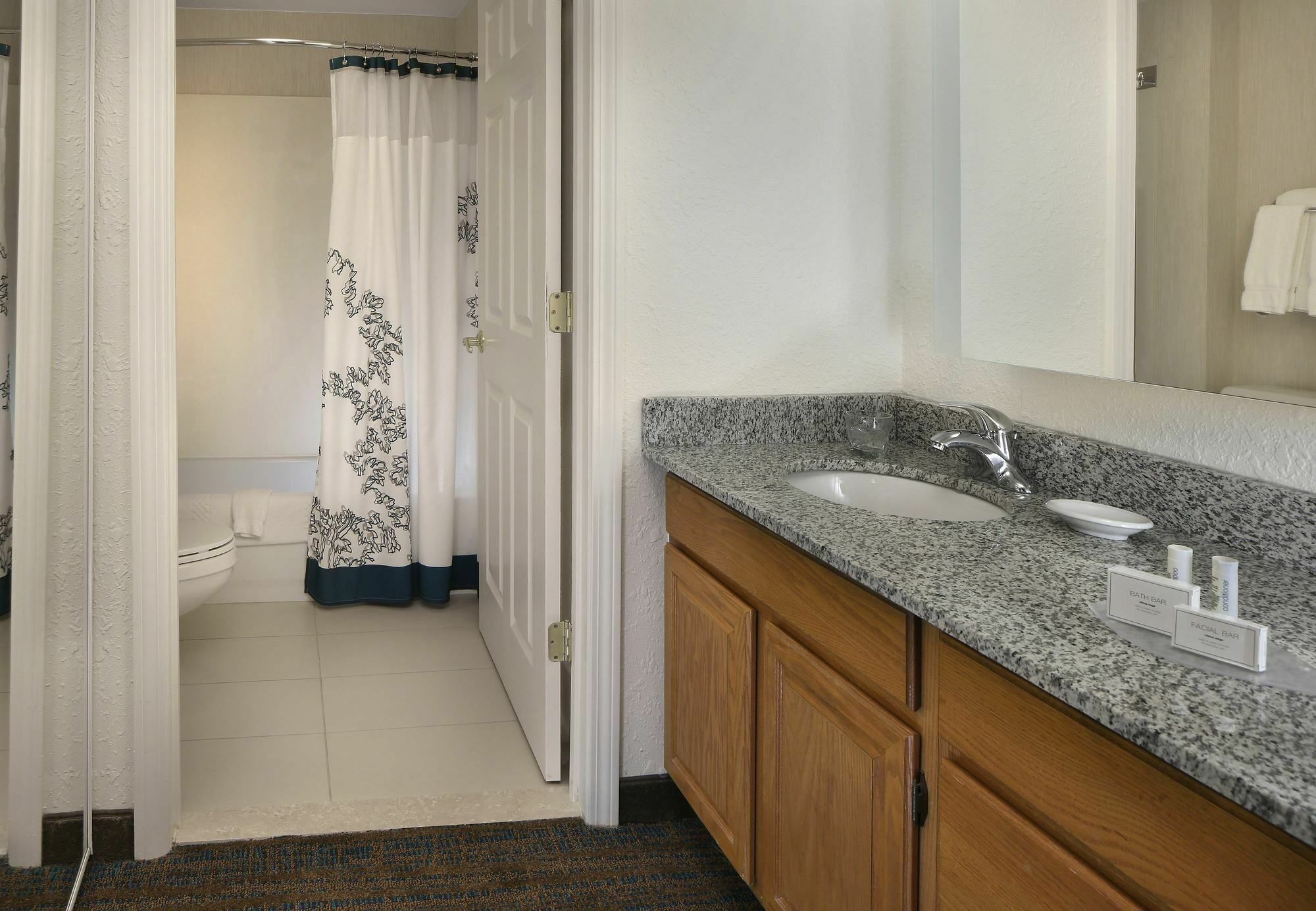 Residence Inn Danbury Luaran gambar